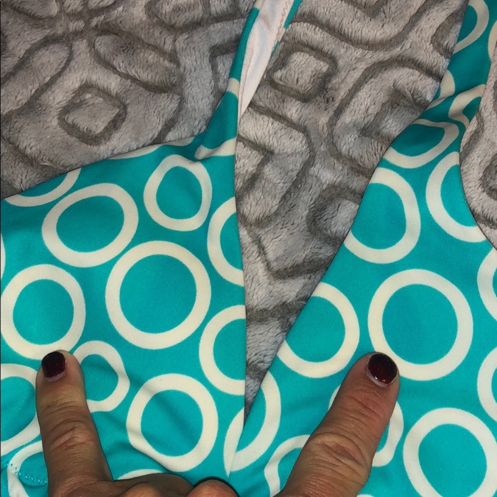 Vintage Victoria’s Secret teal/white string bikini - Picture 5 of 7